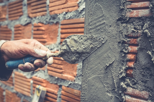Restoring Stability: A Comprehensive Guide to Repairing Foundation Cracks in Concrete Walls